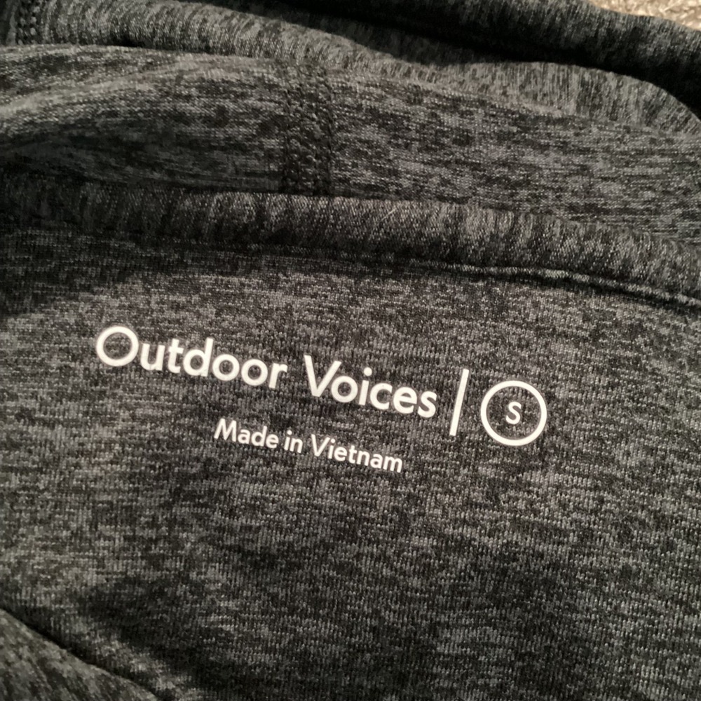 Outdoor Voices Athletic Hoodie Top Thumb‎ Hole Activewear Running Workout Gray - Picture 9 of 11